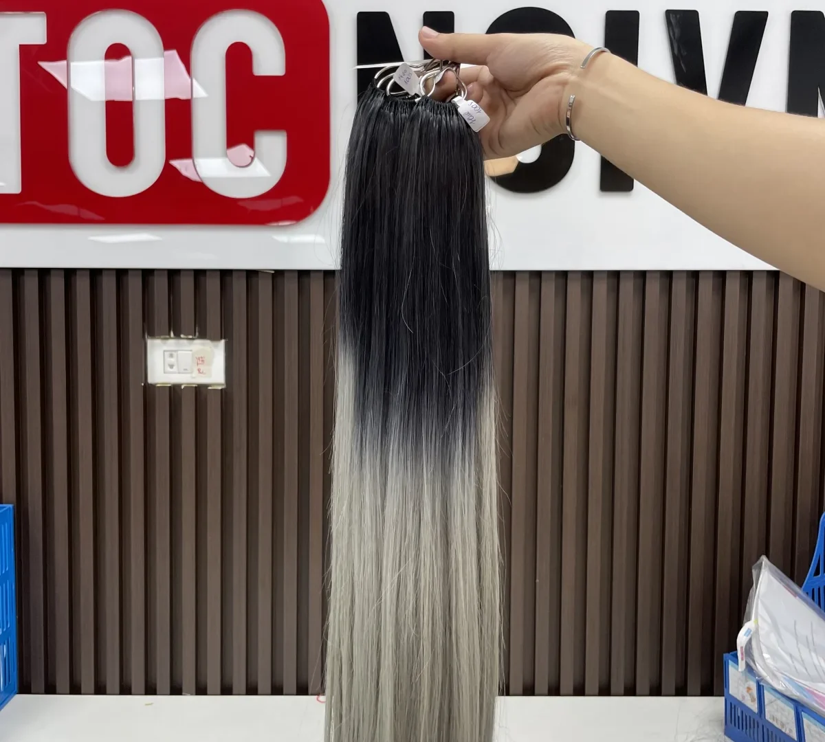 Tóc Nối Lông Vũ 9D Là Gì? Ưu Nhược Điểm Và Giá Tham Khảo
